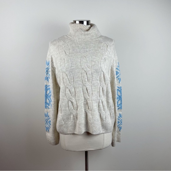 CeCe Cream Blue Snowflake Rhinestone Knit Turtleneck Sweater Women Large - Picture 1 of 6
